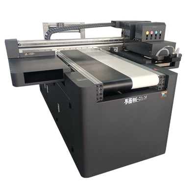 Hochgeschwindigkeits-One-Pass-UV-Drucker zum Drucken auf Kartonverpackungen und Kraftpapiertüten